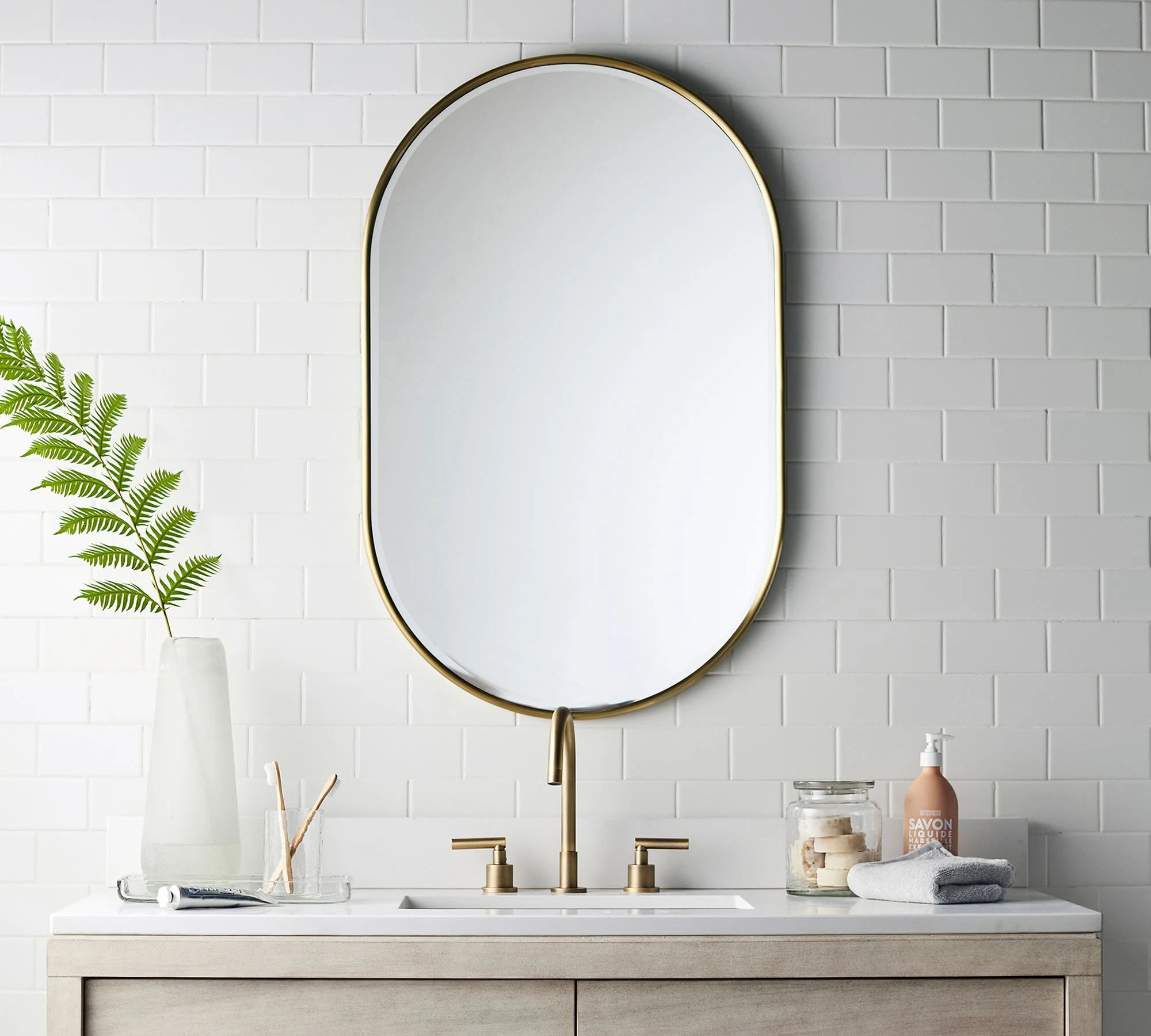 Factory Low Price 24 Inch Bathroom Mirror for Makeup Home Girl Use