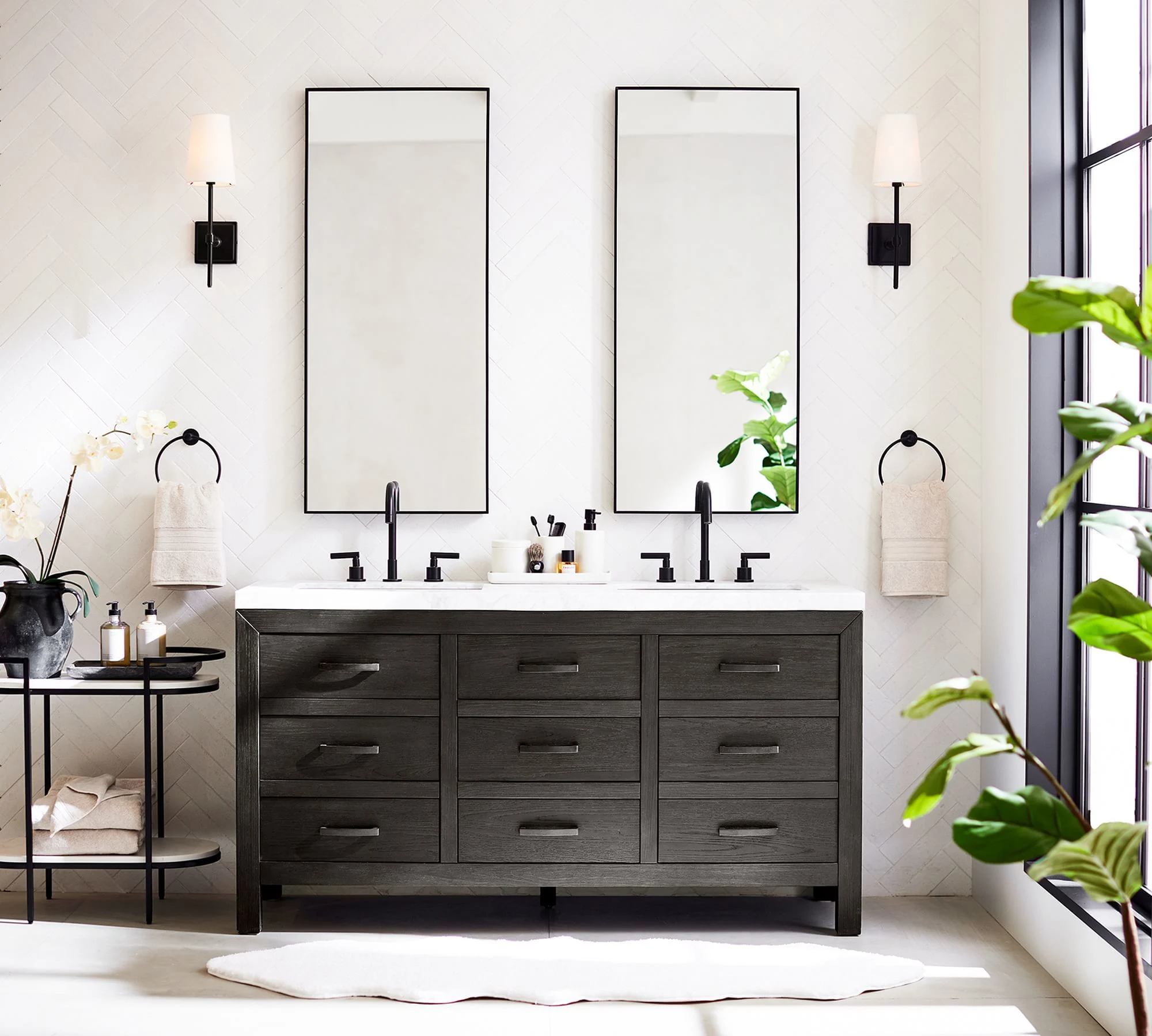 2023 Hot Sell America Euro Style Bathroom Vanities Traditional Bathroom Hotel Tall Vanity Mirror